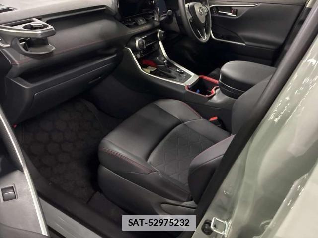 Toyota RAV4 2025-09 7811132-11