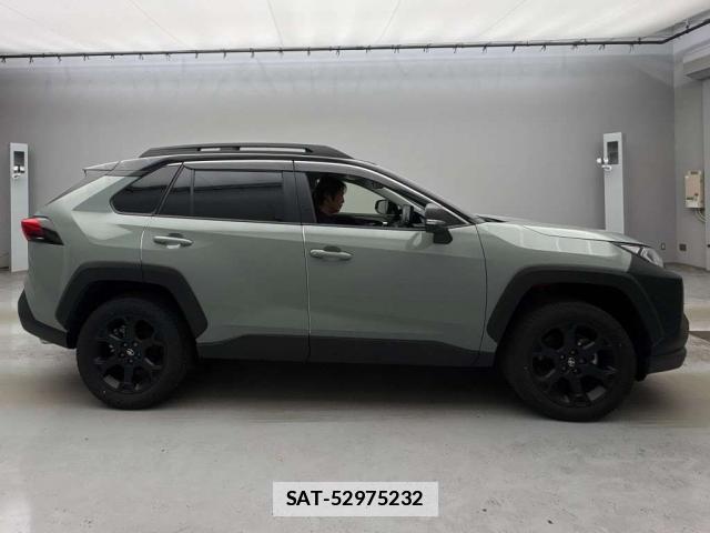 Toyota RAV4 2025-09 7811132-6
