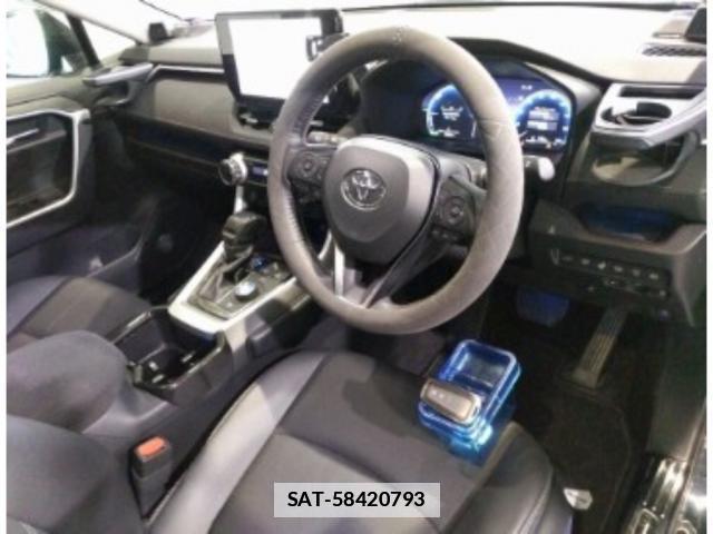 Toyota RAV4 2025-01 7811133-2