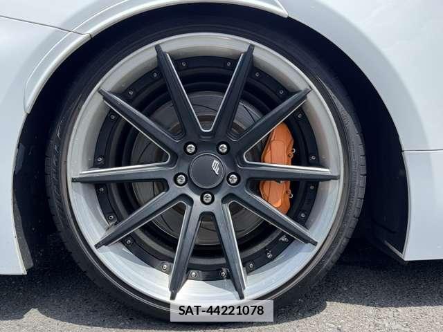 Lexus RC F 2015-11 7800148-12