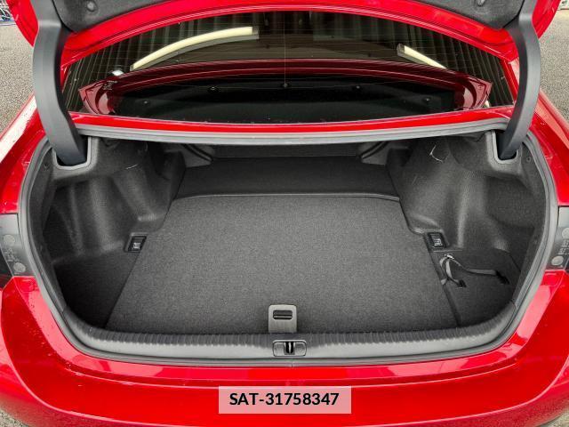 Lexus RC F 2015-09 7803667-17