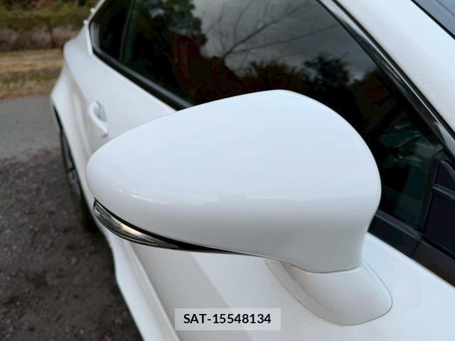 Lexus RC 2015-03 7794362-15