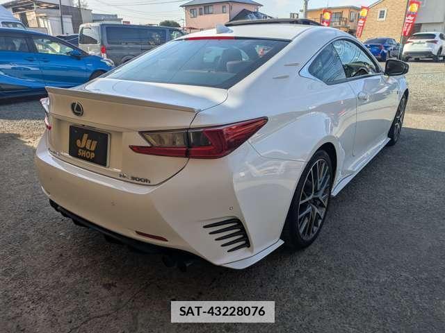Lexus RC 2018-09 7798699-1