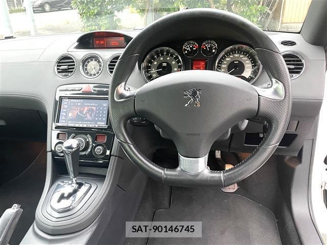 Peugeot RCZ 2012-04 7804139-17