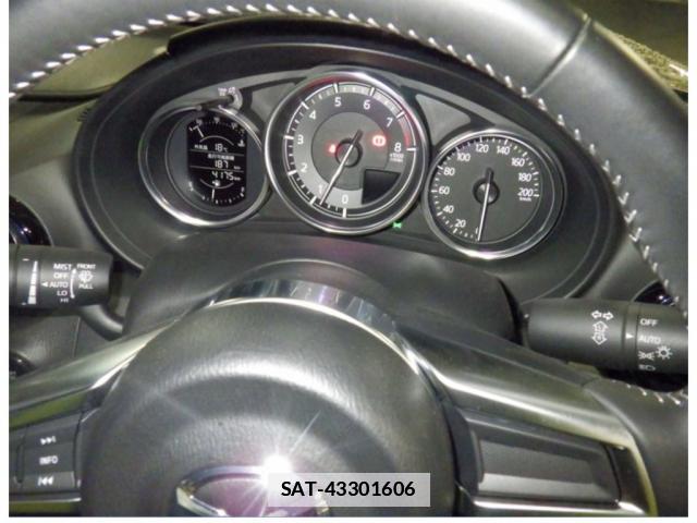 Mazda ROADSTER 2023-09 7793849-5