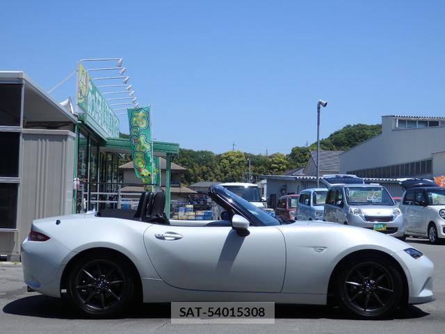 Mazda ROADSTER 2018-03 7797302-9