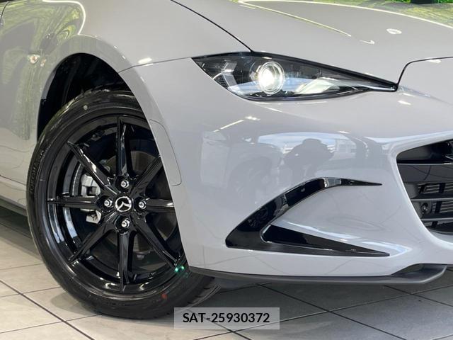 Mazda ROADSTER 2025-10 7799868-11