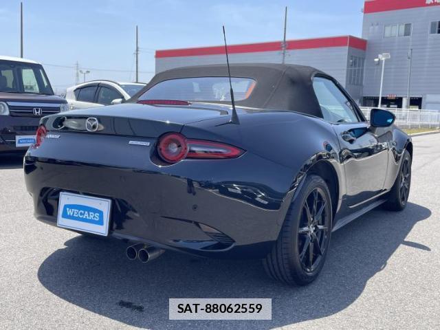 Mazda ROADSTER 2024-12 7800283-2