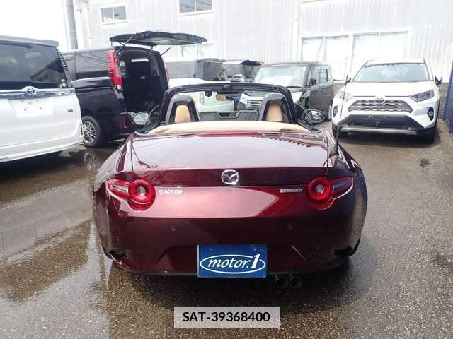 Mazda ROADSTER 2025-06 7801796-10