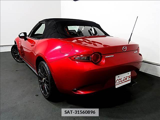 Mazda ROADSTER 2015-05 7802858-12