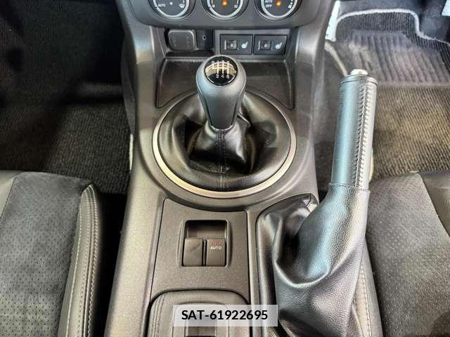 Mazda ROADSTER 2014-01 7803679-13