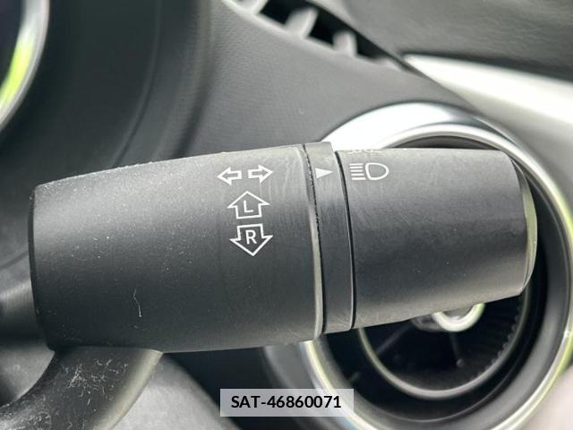 Mazda ROADSTER 2015-05 7806672-13