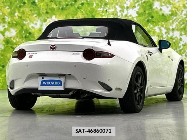 Mazda ROADSTER 2015-05 7806672-2