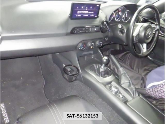 Mazda ROADSTER 2024-04 7807426-2