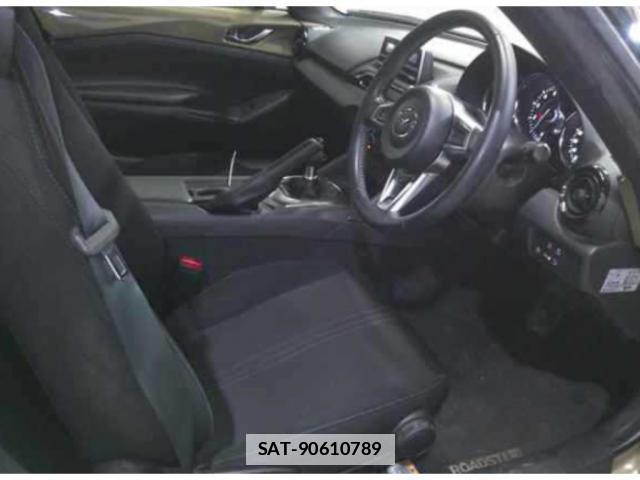 Mazda ROADSTER 2023-07 7807642-2