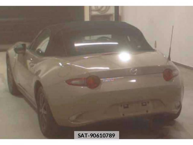 Mazda ROADSTER 2023-07 7807642-4