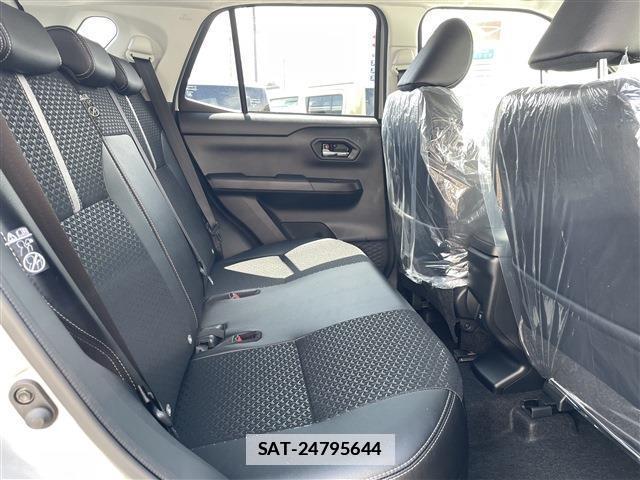 Daihatsu ROCKY 2026-06 7792979-10