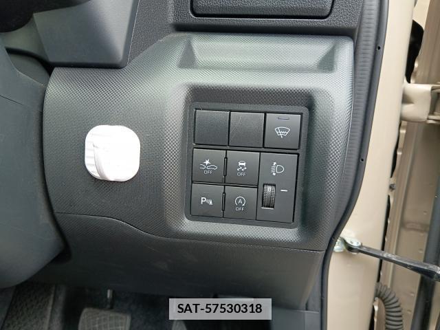 Daihatsu ROCKY 2024-03 7800695-15
