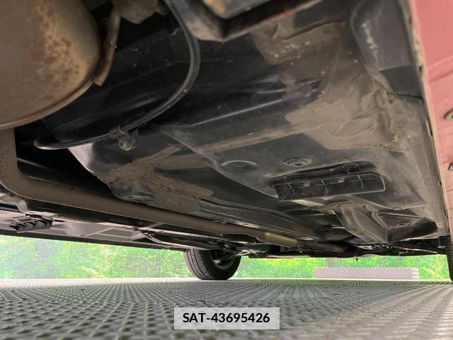 Toyota ROOMY 2018-02 7798143-19