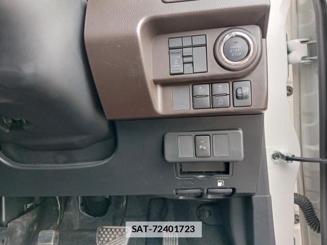Toyota ROOMY 2024-08 7800669-12