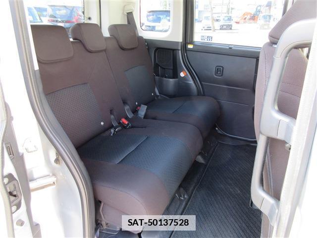 Toyota ROOMY 2023-08 7804207-17