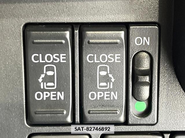 Toyota ROOMY 2018-11 7804523-5