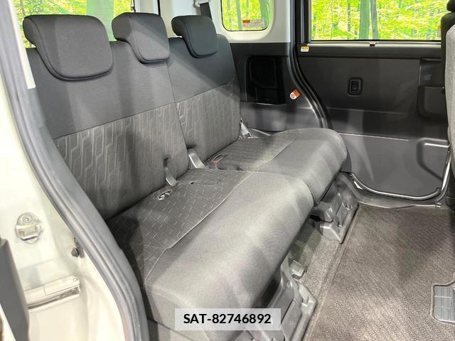 Toyota ROOMY 2018-11 7804523-8
