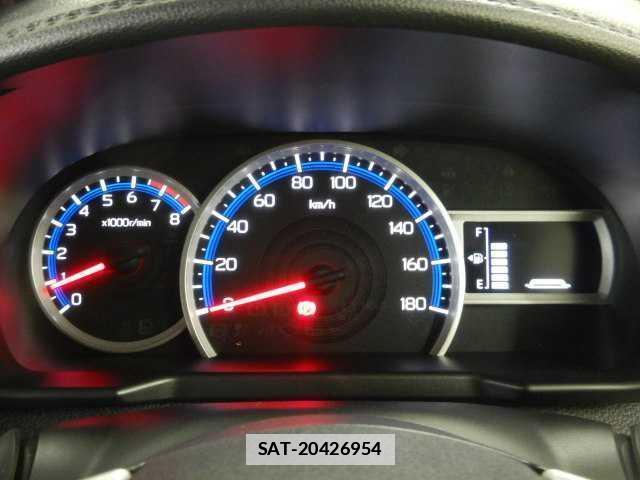 Toyota ROOMY 2020-09 7810849-13