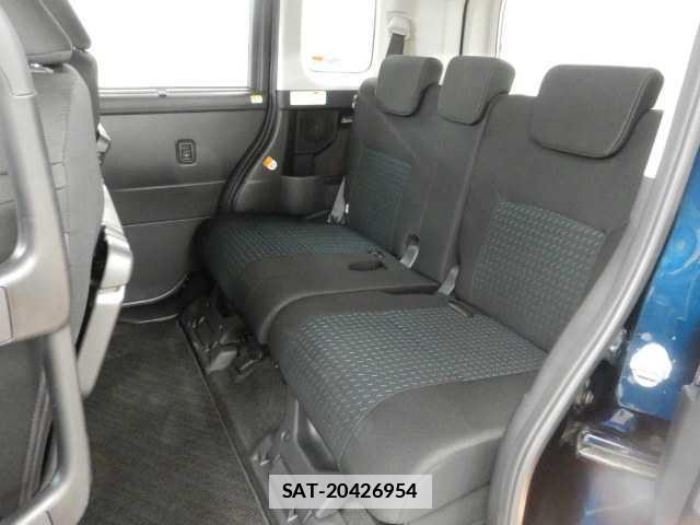 Toyota ROOMY 2020-09 7810849-17
