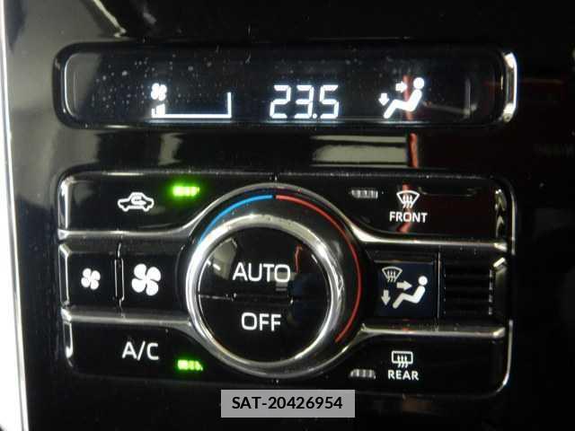 Toyota ROOMY 2020-09 7810849-8