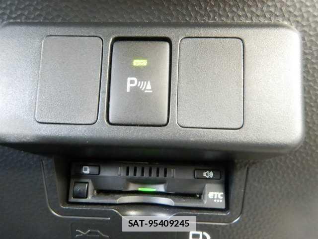 Toyota ROOMY 2024-10 7810862-11