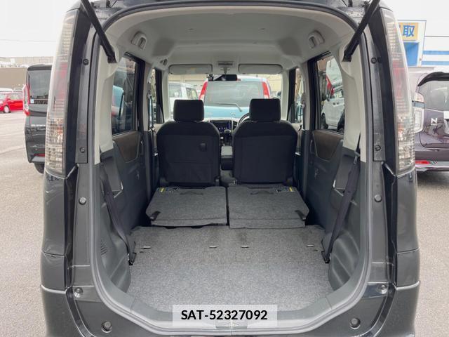 Nissan ROOX 2011-12 7793601-11
