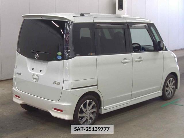 Nissan ROOX 2011-07 7797065-1