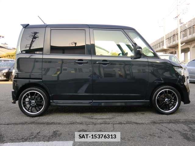 Nissan ROOX 2013-04 7797259-3