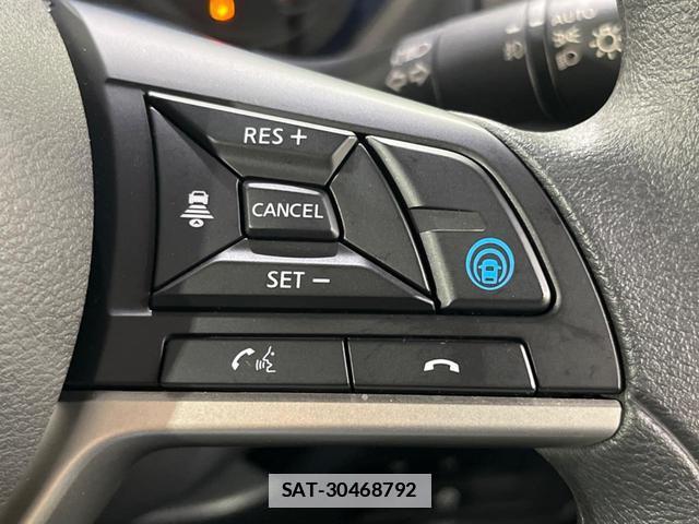 Nissan ROOX 2021-10 7797560-4