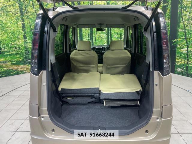 Nissan ROOX 2012-03 7798110-10