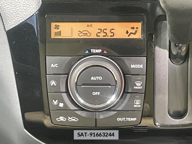 Nissan ROOX 2012-03 7798110-4