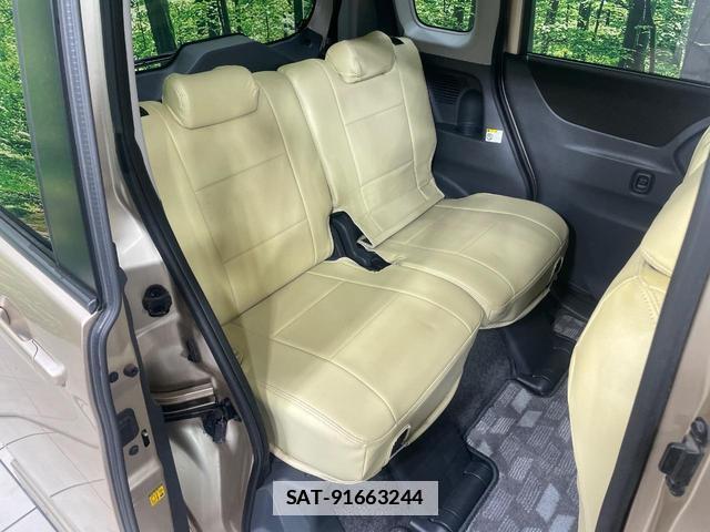 Nissan ROOX 2012-03 7798110-9