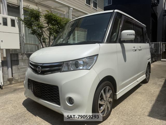 Nissan ROOX 2010-10 7798117-3