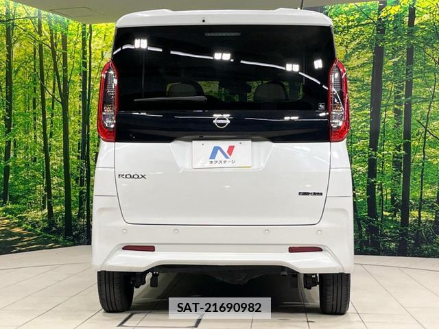Nissan ROOX 2024-08 7798191-15
