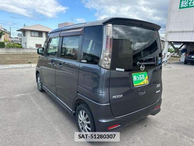 Nissan ROOX 2011-09 7801151-10
