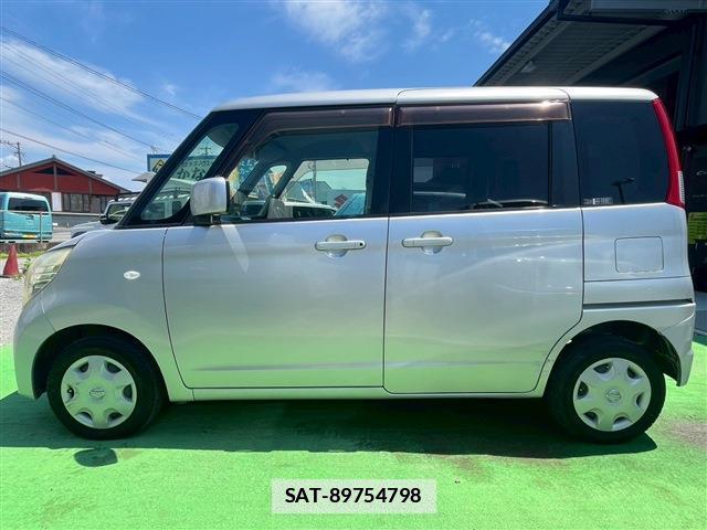 Nissan ROOX 2012-07 7801402-4