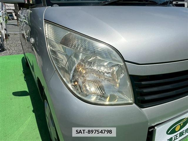 Nissan ROOX 2012-07 7801402-9