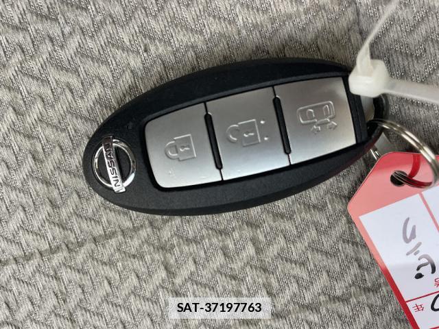 Nissan ROOX 2021-08 7801702-7