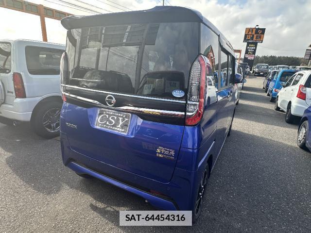 Nissan ROOX 2021-03 7801733-1