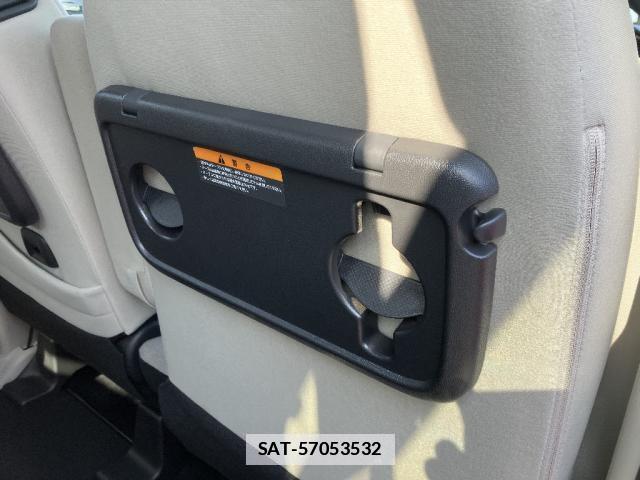 Nissan ROOX 2024-04 7801762-18