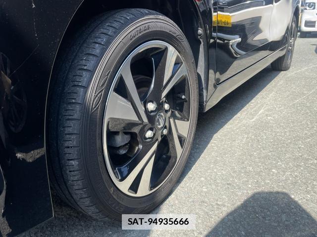 Nissan ROOX 2021-09 7801856-4