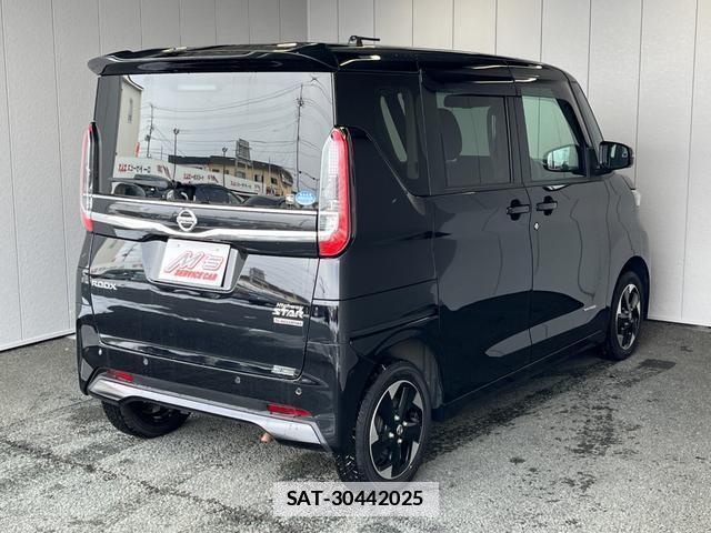 Nissan ROOX 2021-06 7801870-2