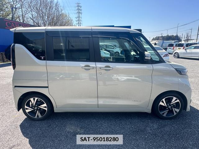Nissan ROOX 2021-06 7803504-3