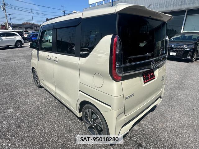 Nissan ROOX 2021-06 7803504-6